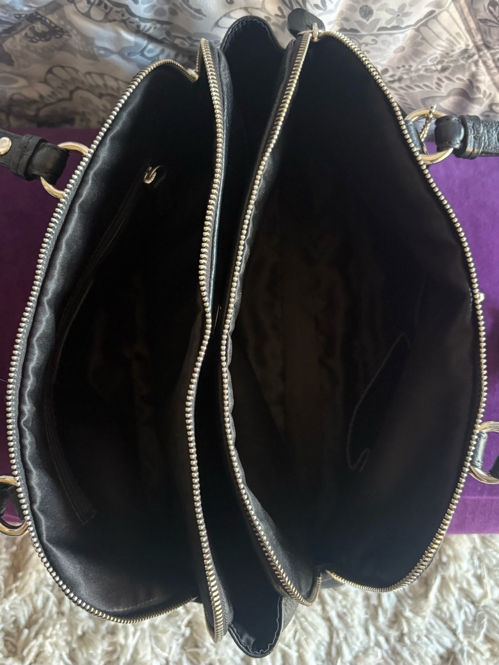 Coach Black Pebbled Leather Turnlock Shoulder Bag - Picture 4 of 4